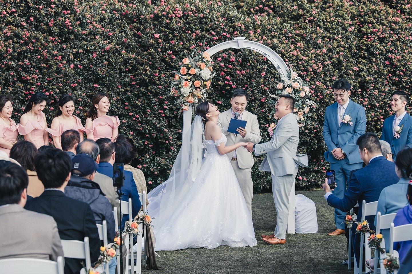 All the excitement of planning leads up to this moment. Standing across from your person as they vow to continue to make you laugh this hard forever 💕

•
•
•
#presidio #wedding #presidiogolfcourse #love #sfwedding #loveislove #married #bride #bigday #bayareawedding #sanfrancisco #bestdayever